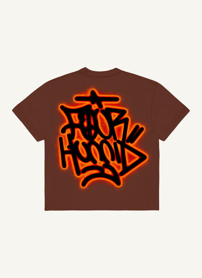 4HUNNID HAND LETTERING T-SHIRT (BROWN)